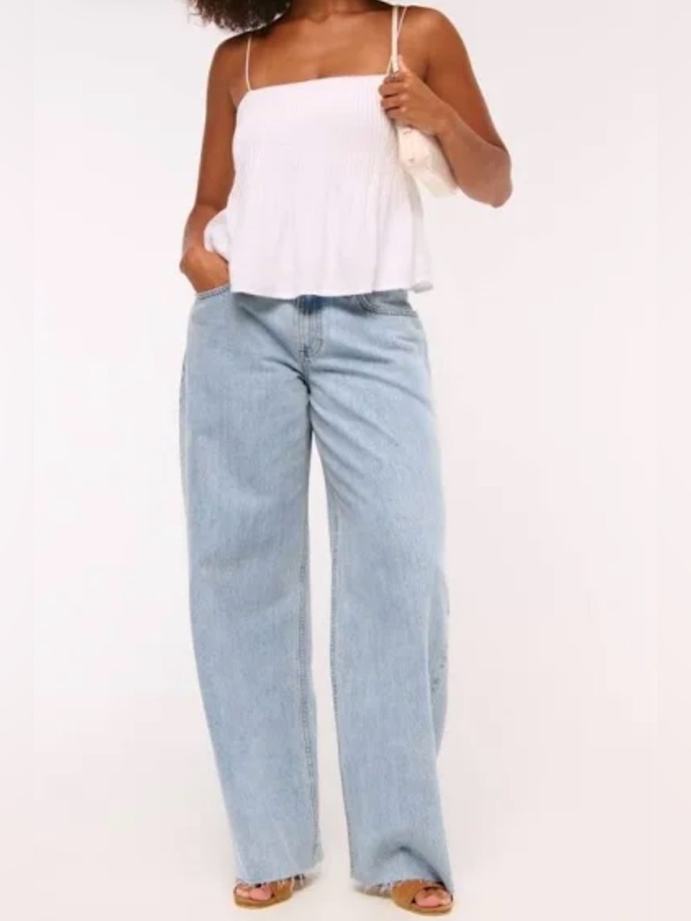 Abercrombie & Fitch Curve Love Low Rise Ultra Loose Jeans Light Wash 25 Reg